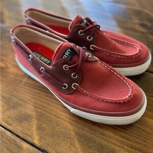 Men’s Sperry Boat Bahama Shoes size 9. Red